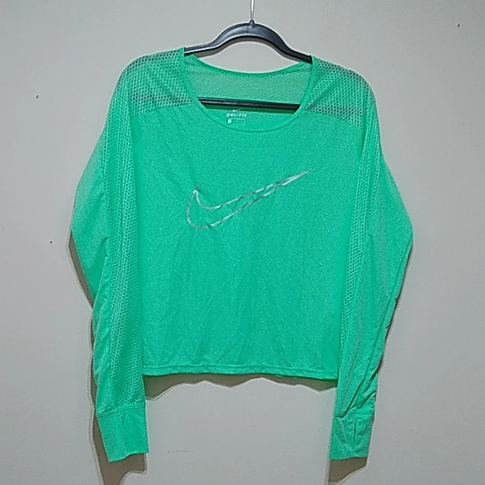 Nike Women's Dri-Fit Crop Green Long Sleeve Running Top